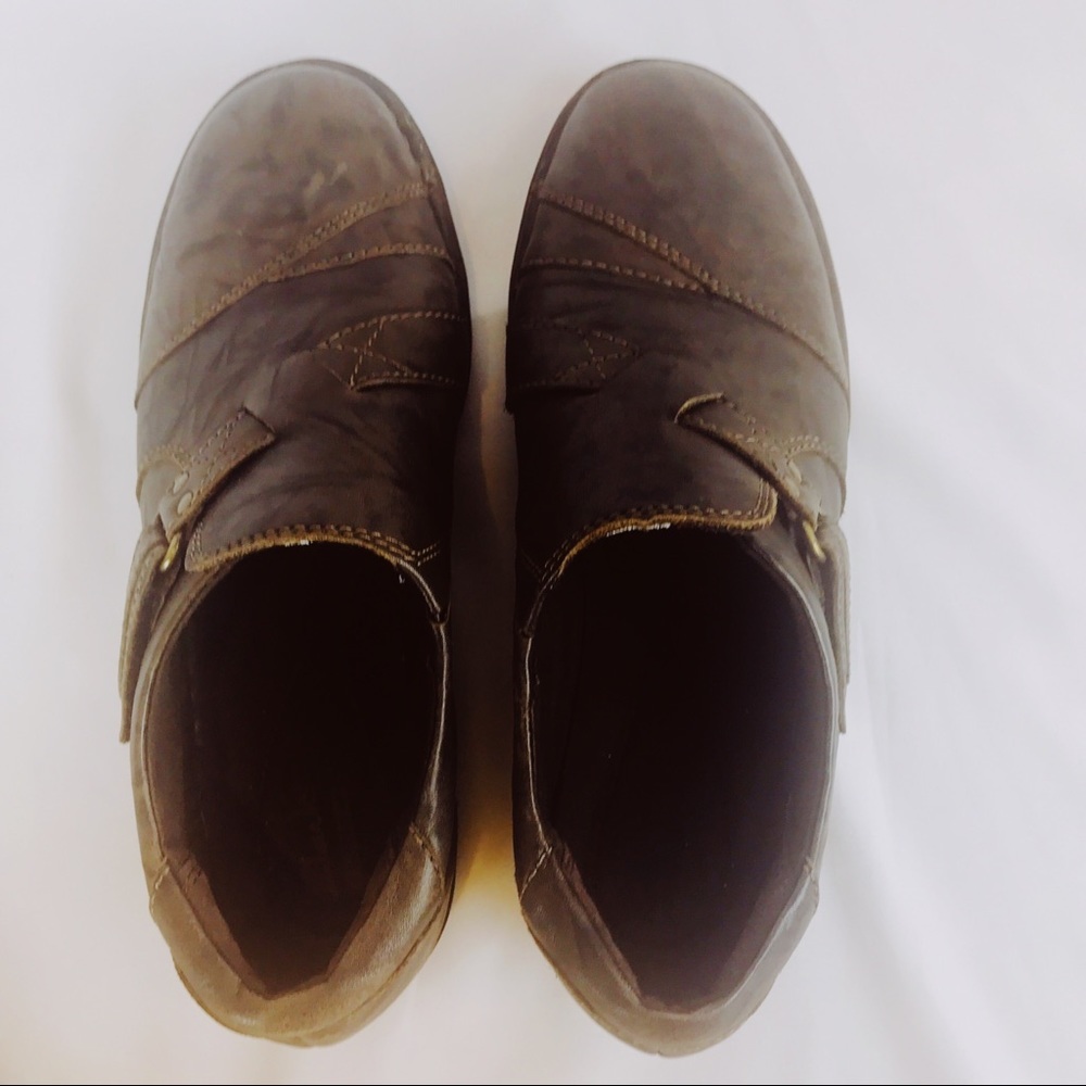 2/$14 Clarks Brown Leather Slip-ons 7 Medium - Picture 7 of 7